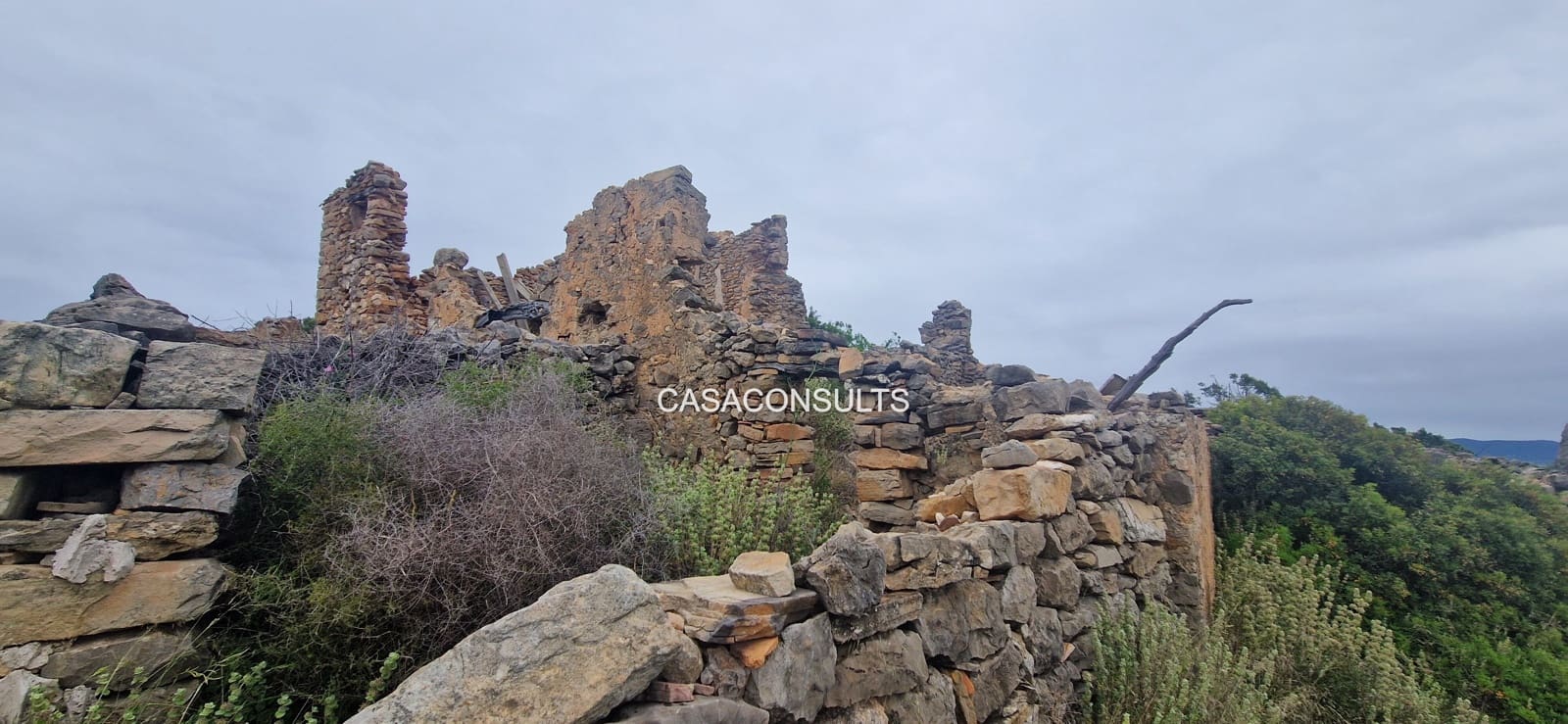 Undeveloped Land for sale in Les Useres - € 80,000 (Ref: 9921103)
