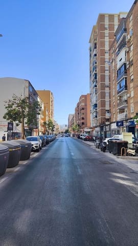 3 sovrum Lägenhet till salu i Huelin, Málaga stad - 279 900 € (Ref: 10003475)