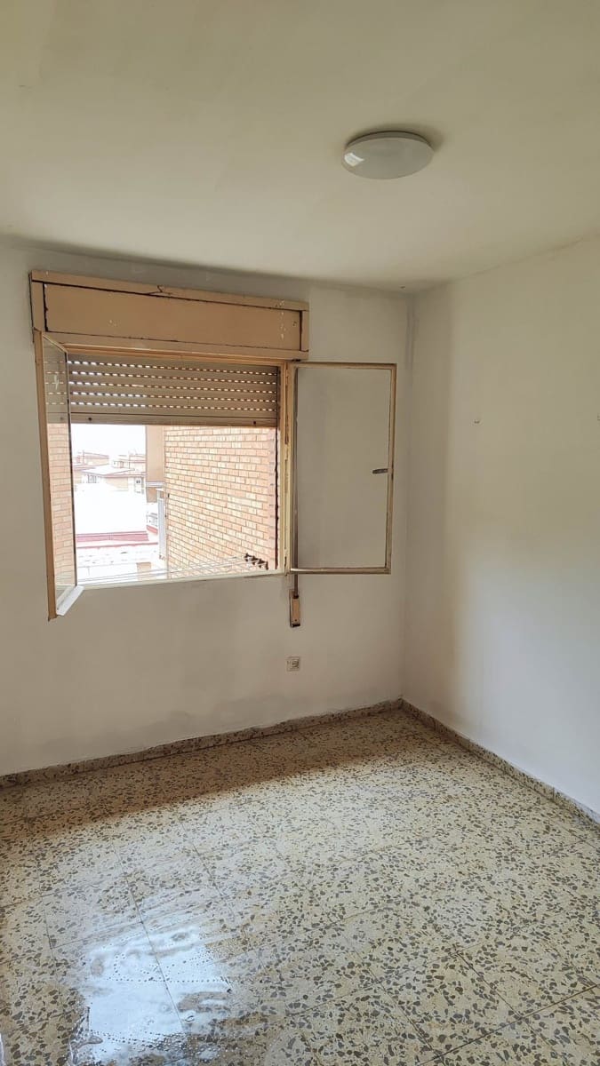 3 sovrum Lägenhet till salu i Malaga stad - 279 900 € (Ref: 10003475)