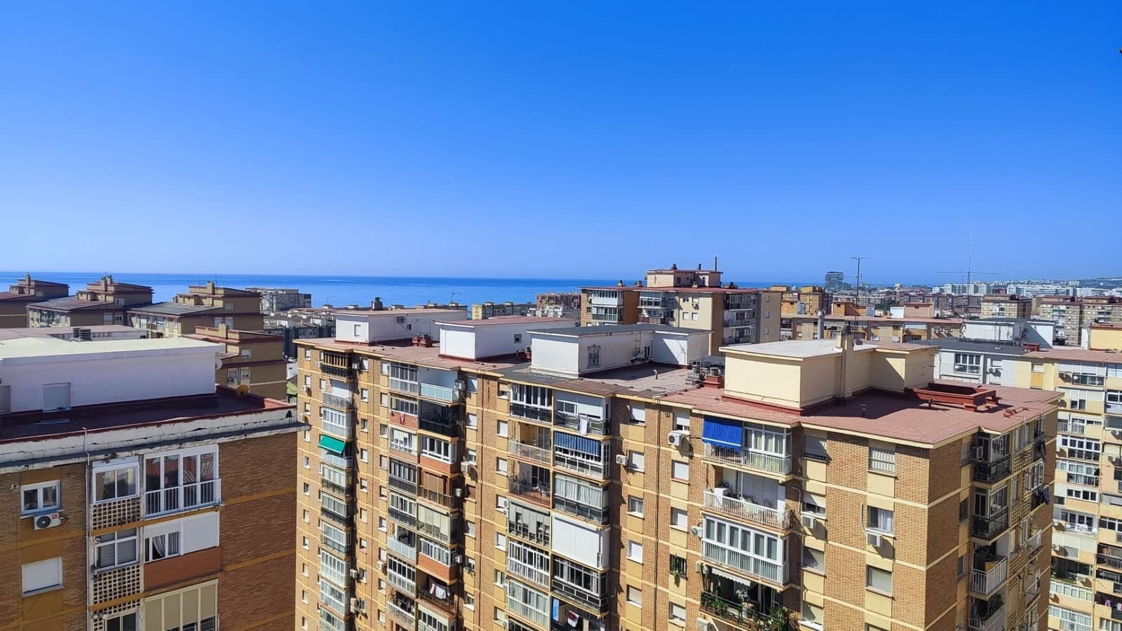 3 sovrum Lägenhet till salu i Malaga stad - 279 900 € (Ref: 10003475)