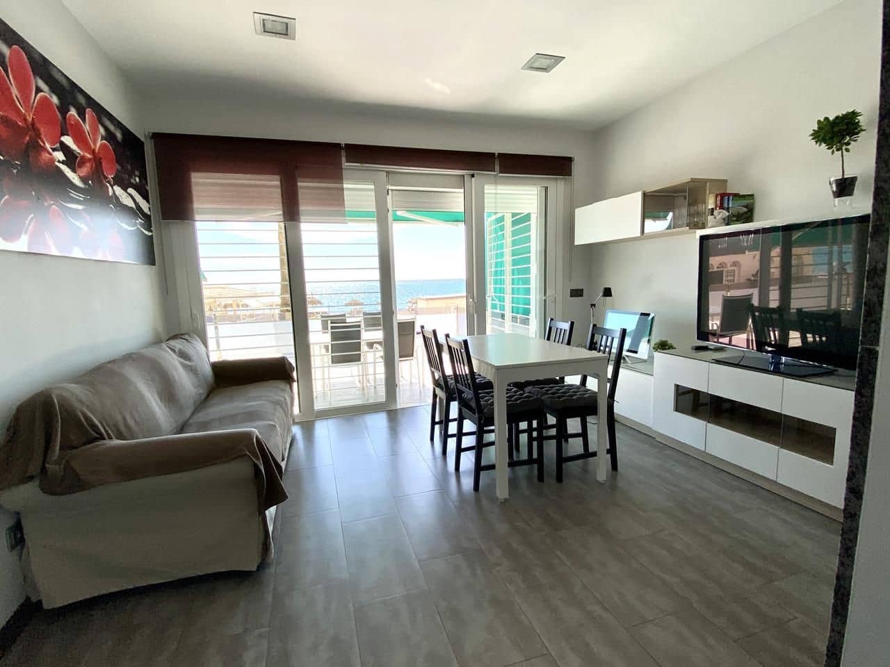 2 soveværelse Lejlighed til leje i Fuengirola med garage - € 1.200 (Ref: 10015095)