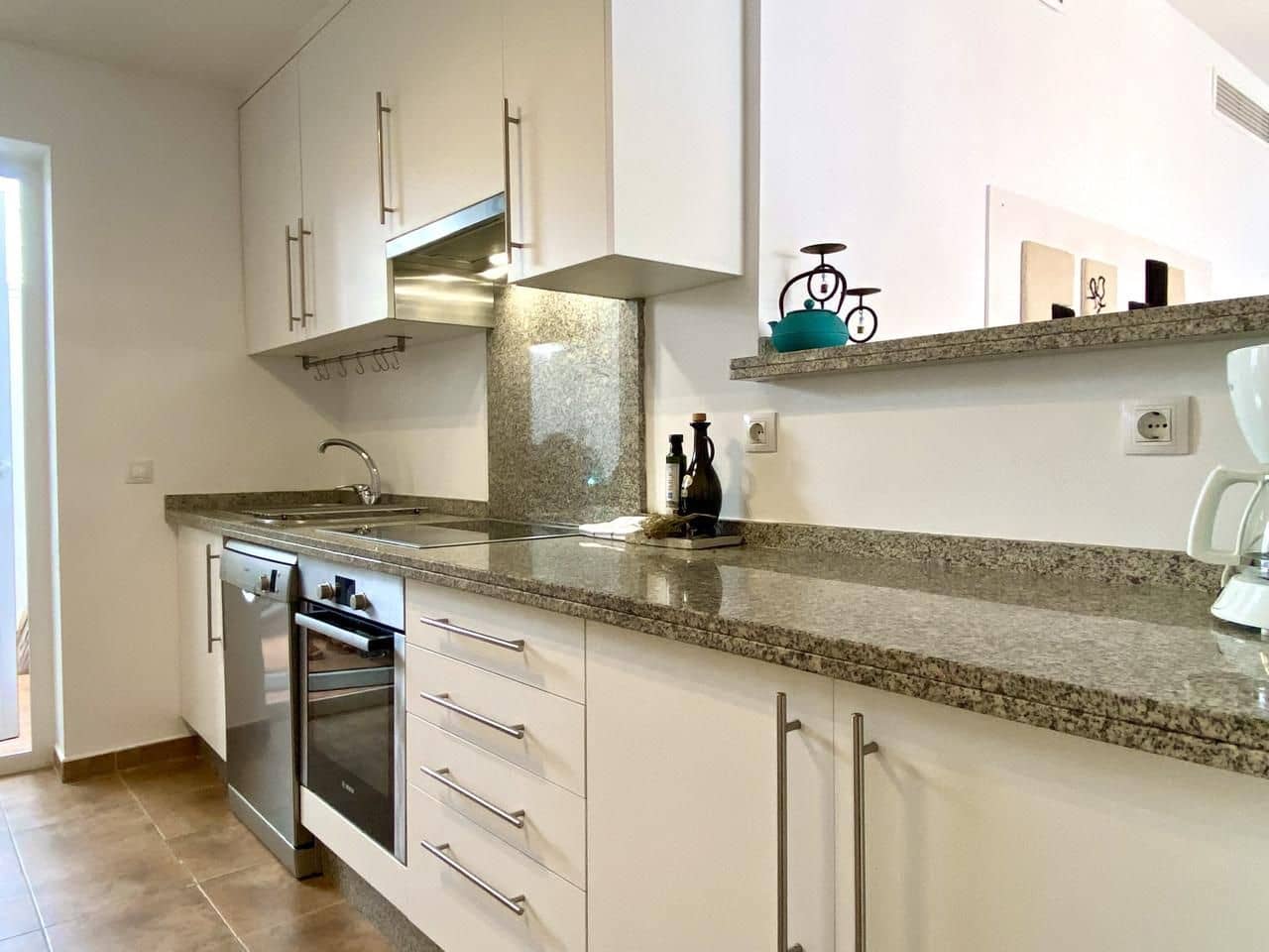 3 quarto Apartamento para arrendar em Mijas com piscina garagem - 1 650 € (Ref: 10023627)