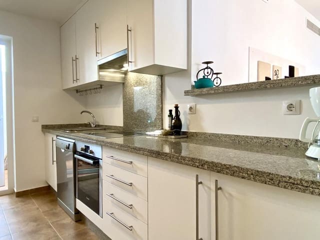 3 sovrum Lägenhet att hyra i Hipódromo - Cerrado del Águila, Mijas med pool garage - 1 650 € (Ref: 10023627)