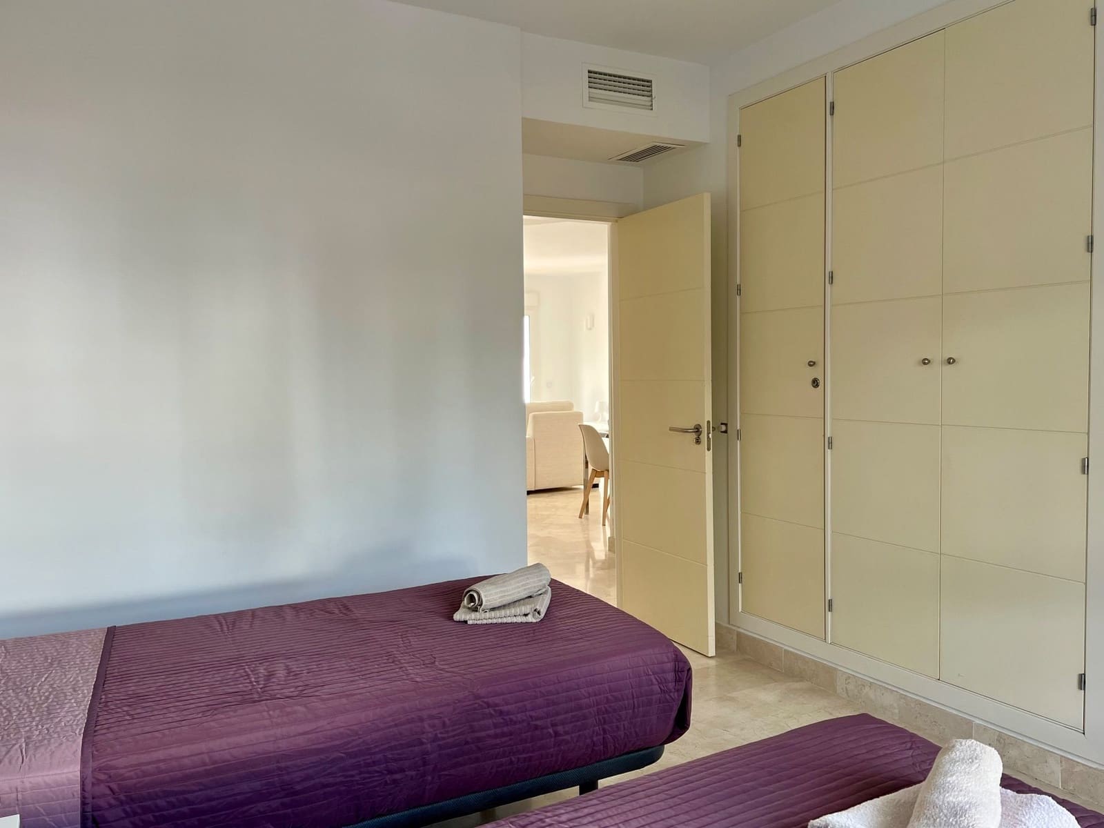 3 quarto Apartamento para arrendar em Mijas com piscina garagem - 1 650 € (Ref: 10023627)