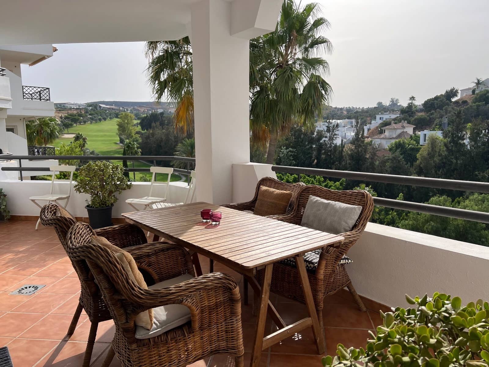 3 quarto Apartamento para arrendar em Mijas com piscina garagem - 1 650 € (Ref: 10023627)