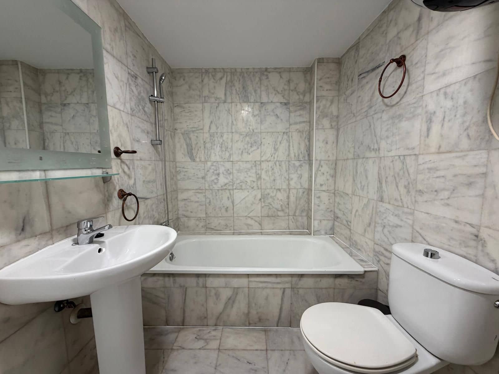 1 bedroom Flat for rent in Torremolinos - € 900 (Ref: 10058004)
