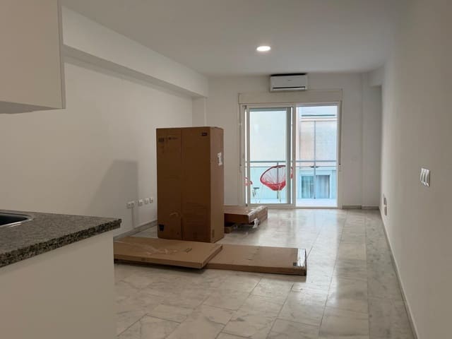 1 sovrum Lägenhet att hyra i Torremolinos - 900 € (Ref: 10058004)