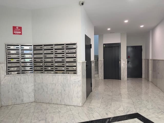 1 sovrum Lägenhet att hyra i Torremolinos - 900 € (Ref: 10058004)