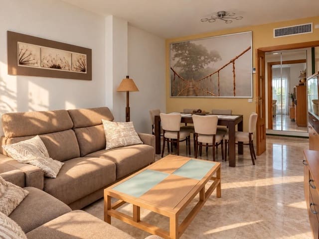 3 soveværelse Lejlighed til leje i Finca La Palma, Málaga by med swimmingpool garage - € 1.450 (Ref: 10139201)
