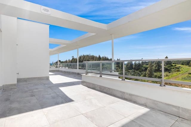 3 makuuhuone Asunto myytävänä paikassa Mijas Costa, Mijas mukana uima-altaan 
autotalli - 697 700 € (Ref: 9376653)