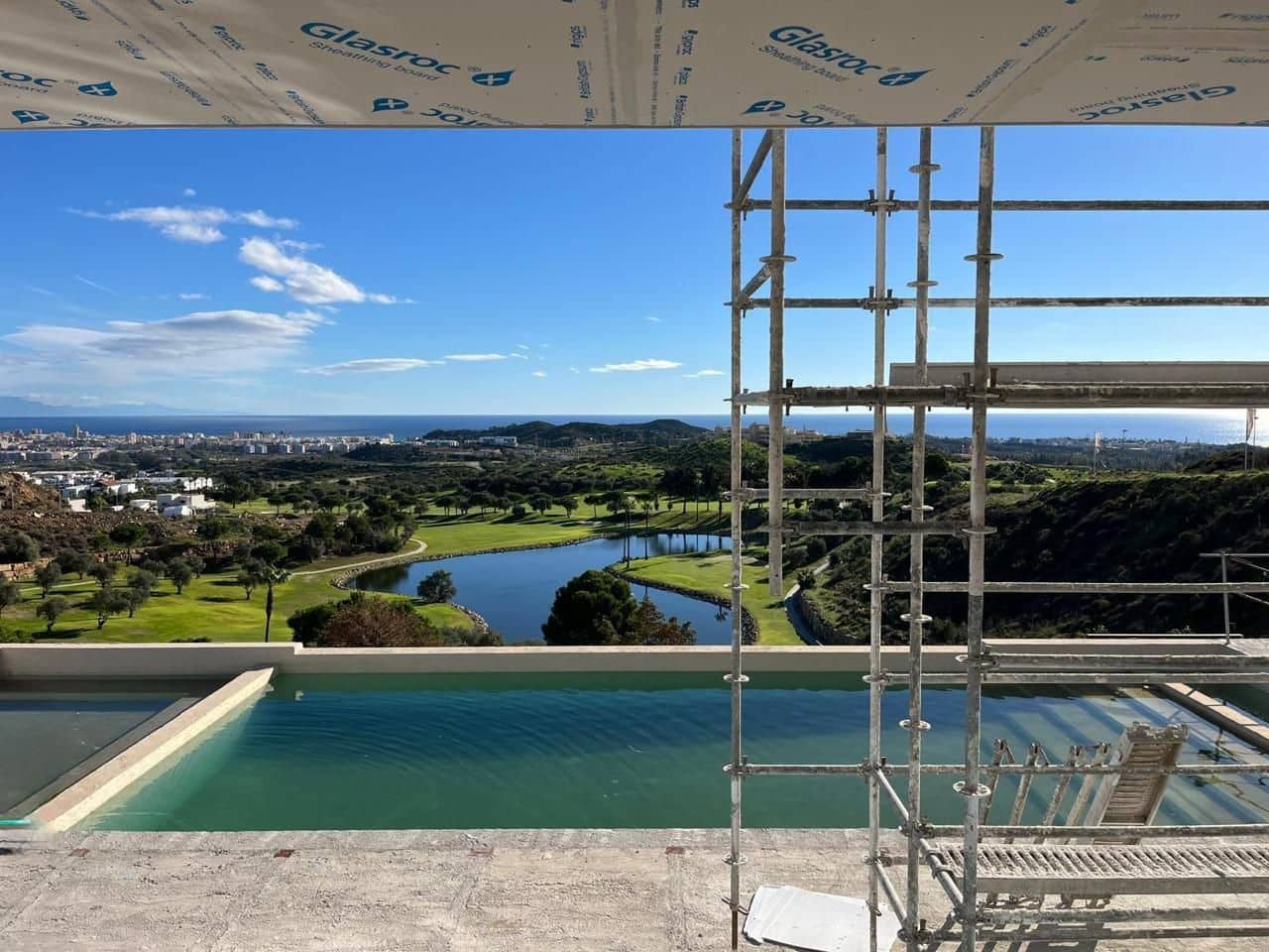 5 bedroom Villa for sale in Mijas Costa - € 2,027,240 (Ref: 9376655)