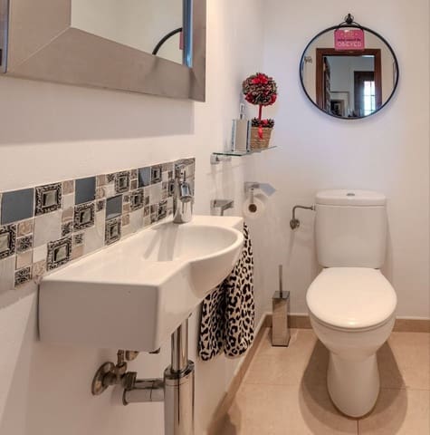 3 bedroom Semi-detached Villa for sale in Mijas Costa, Mijas with pool garage - € 595,000 (Ref: 9376666)