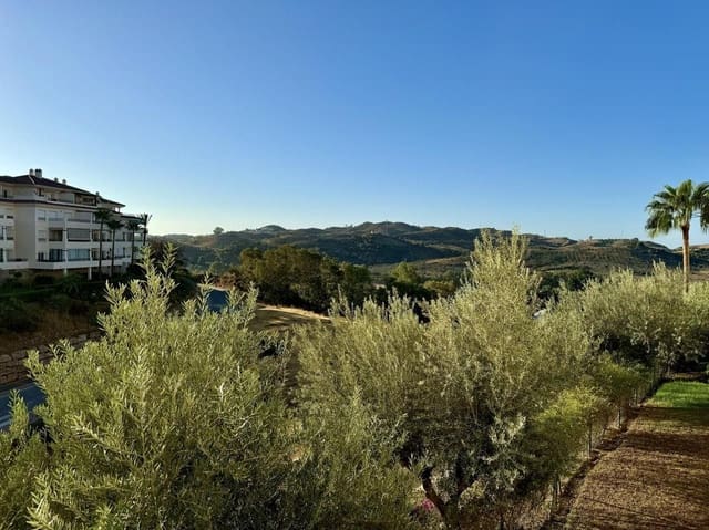 Piso de 2 habitaciones en Mijas en venta con piscina garaje - 320.000 € (Ref: 9376667)