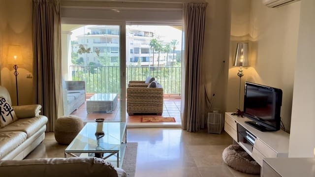 Piso de 2 habitaciones en Mijas en venta con piscina garaje - 320.000 € (Ref: 9376667)