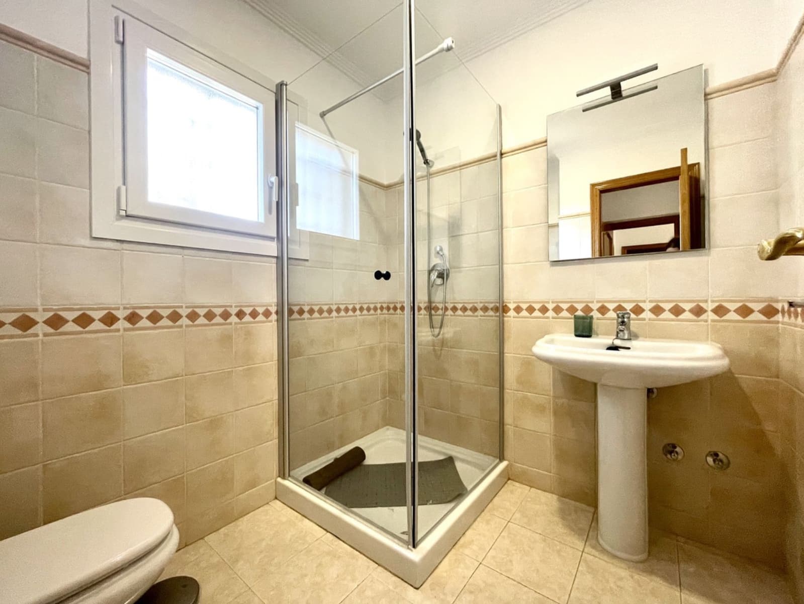 4 sypialnia Willa na sprzedaż w Mijas z basenem garażem - 1 049 500 € (Ref: 9376672)