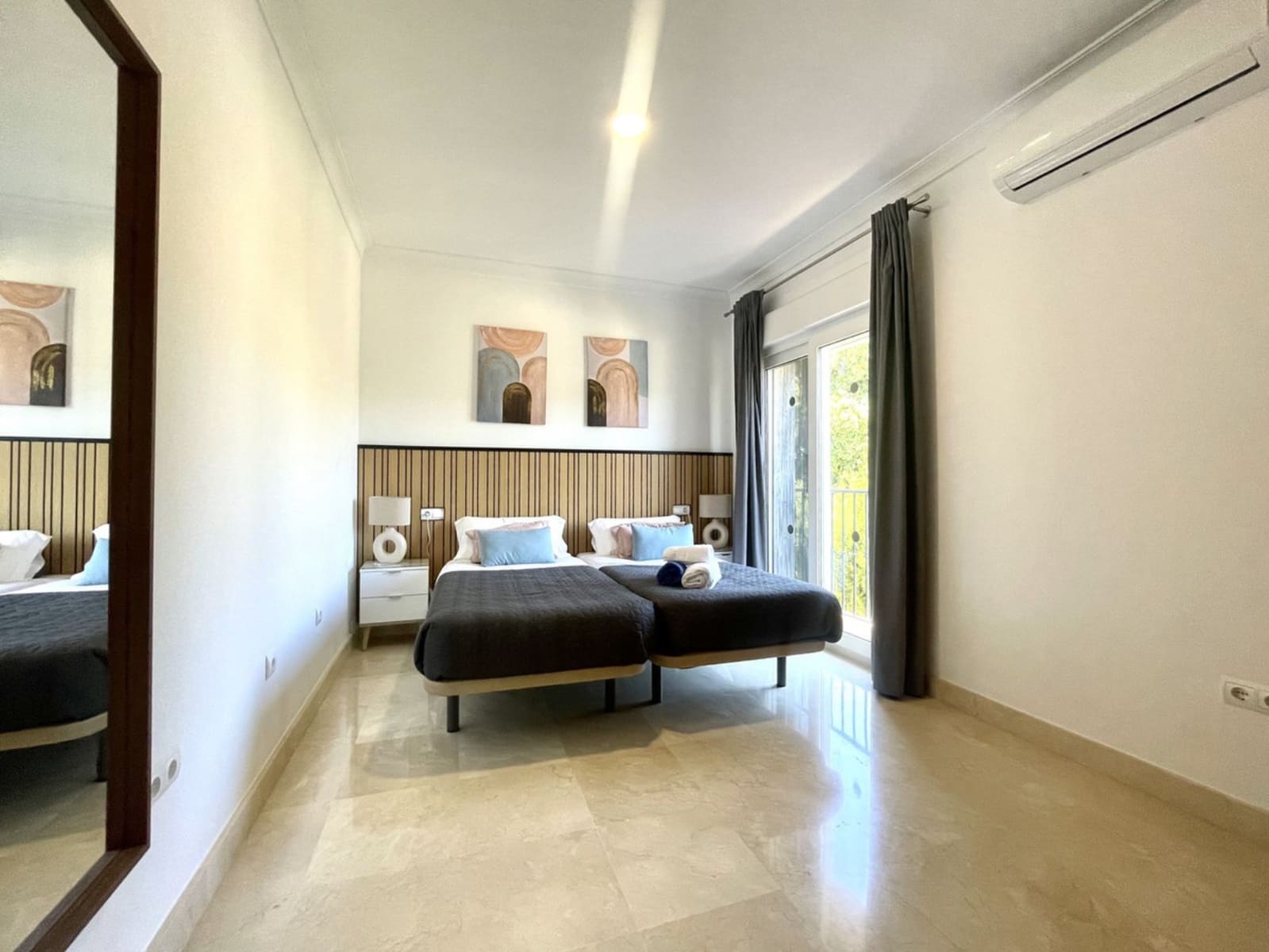 4 sypialnia Willa na sprzedaż w Mijas z basenem garażem - 1 049 500 € (Ref: 9376672)