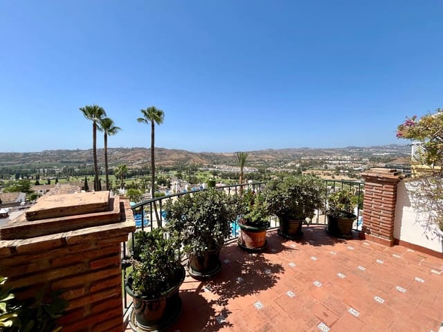 4 bedroom Penthouse for sale in Mijas with pool garage - € 1,150,000 (Ref: 9376673)