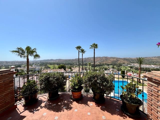 4 bedroom Penthouse for sale in Mijas with pool garage - € 1,150,000 (Ref: 9376673)