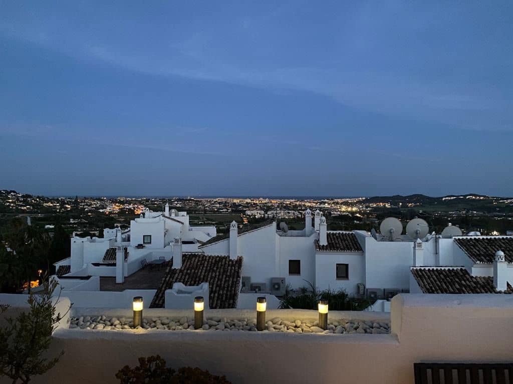 3 sypialnia Penthouse na sprzedaż w Mijas z basenem garażem - 495 000 € (Ref: 9382412)