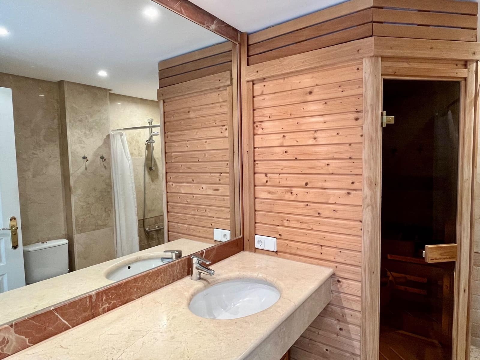 3 sypialnia Penthouse na sprzedaż w Mijas z basenem garażem - 495 000 € (Ref: 9382412)