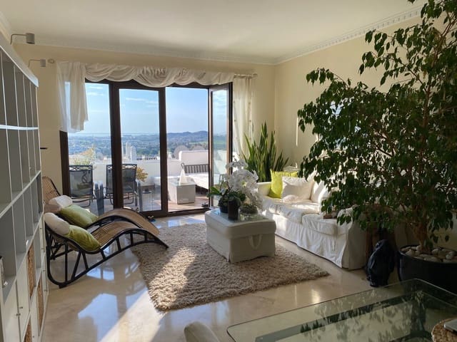 3 chambre Penthouse à vendre à Mijas Golf, Mijas avec piscine garage - 495 000 € (Ref: 9382412)