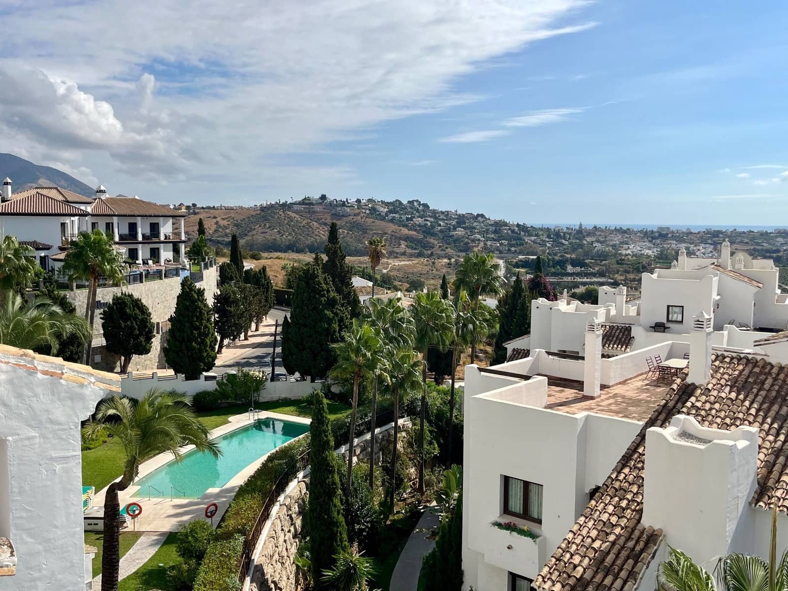 3 sypialnia Penthouse na sprzedaż w Mijas z basenem garażem - 495 000 € (Ref: 9382412)