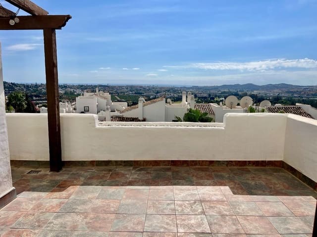 3 bedroom Penthouse for sale in Mijas Golf, Mijas with pool garage - € 449,950 (Ref: 9382412)