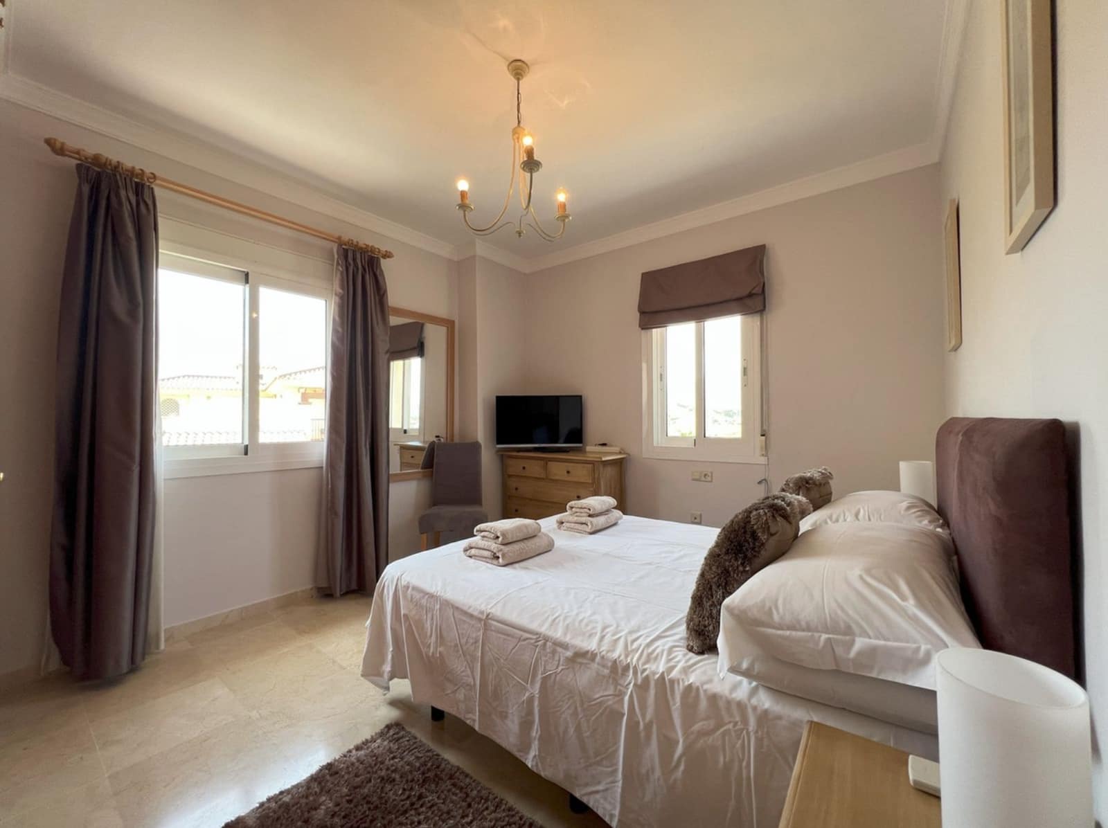 3 makuuhuone Asunto myytävänä paikassa Mijas Costa mukana uima-altaan 
autotalli - 420 000 € (Ref: 9382413)