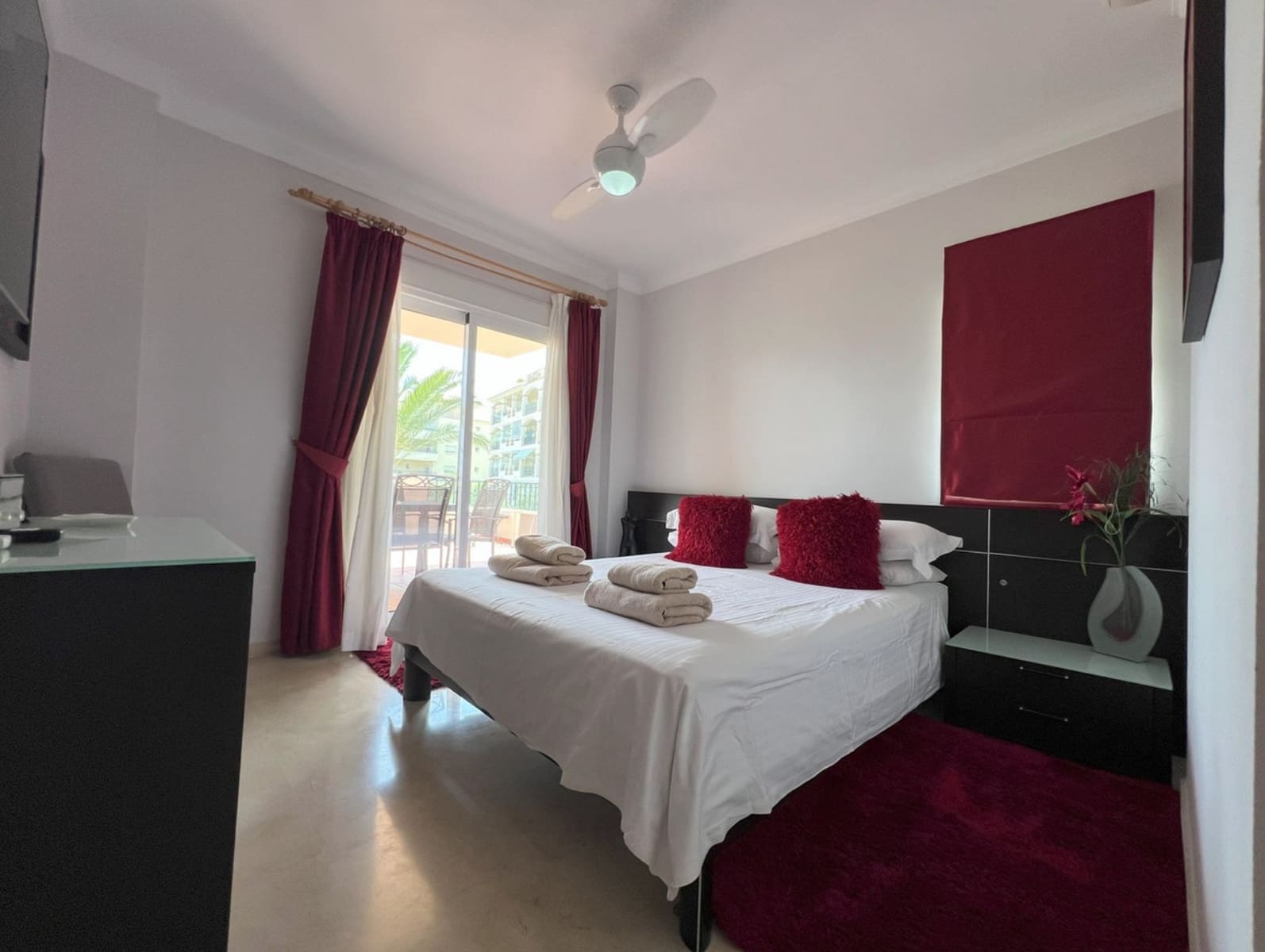 3 makuuhuone Asunto myytävänä paikassa Mijas Costa mukana uima-altaan 
autotalli - 420 000 € (Ref: 9382413)