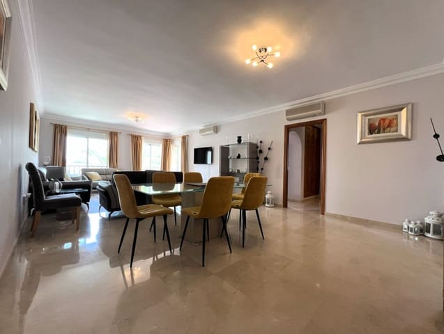 3 makuuhuone Asunto myytävänä paikassa Mijas Costa, Mijas mukana uima-altaan 
autotalli - 420 000 € (Ref: 9382413)