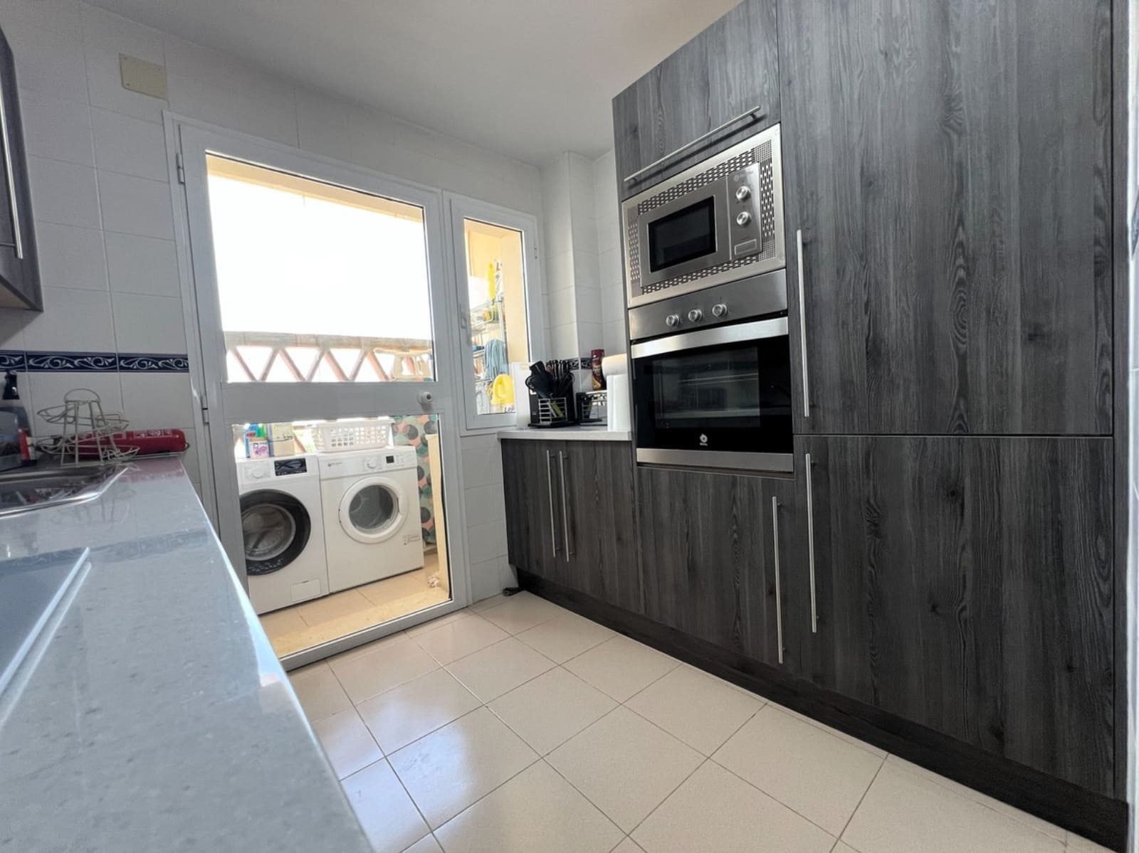 3 makuuhuone Asunto myytävänä paikassa Mijas Costa mukana uima-altaan 
autotalli - 420 000 € (Ref: 9382413)