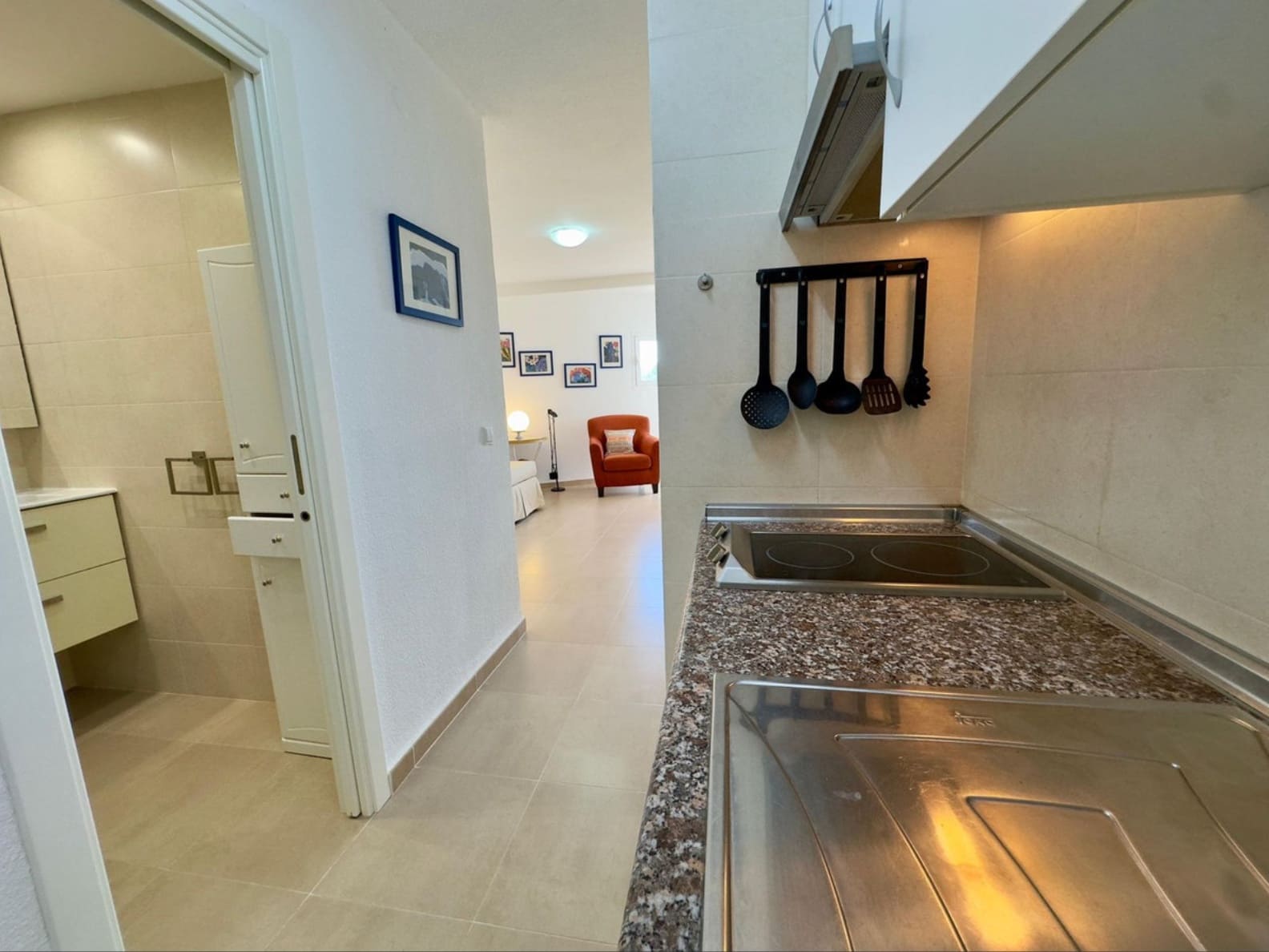 Studio til salgs i Mijas Costa med svømmebasseng garasje - € 180 000 (Ref: 9382415)