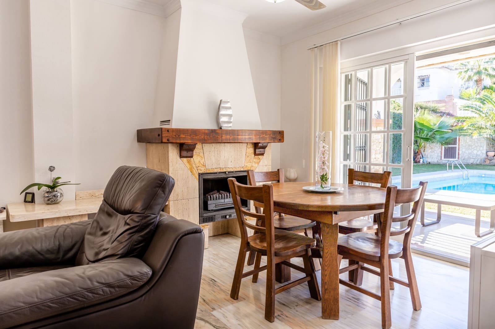 5 soveværelse Villa til salg i Mijas med swimmingpool garage - € 850.000 (Ref: 9382416)