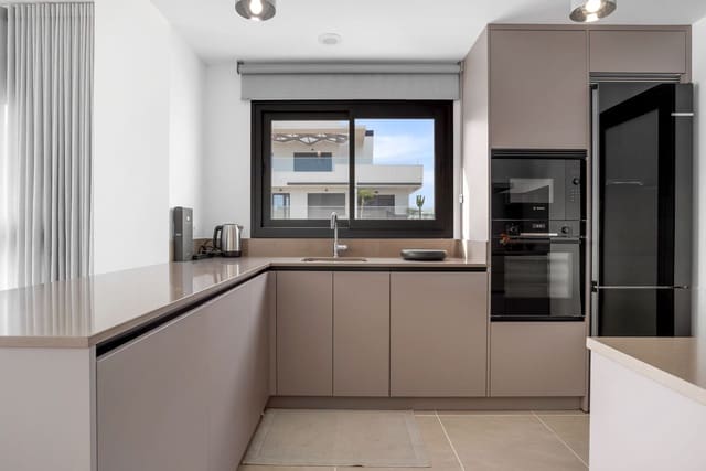 3 soverom Leilighet til salgs i Torremolinos med svømmebasseng garasje - € 900 000 (Ref: 9400497)