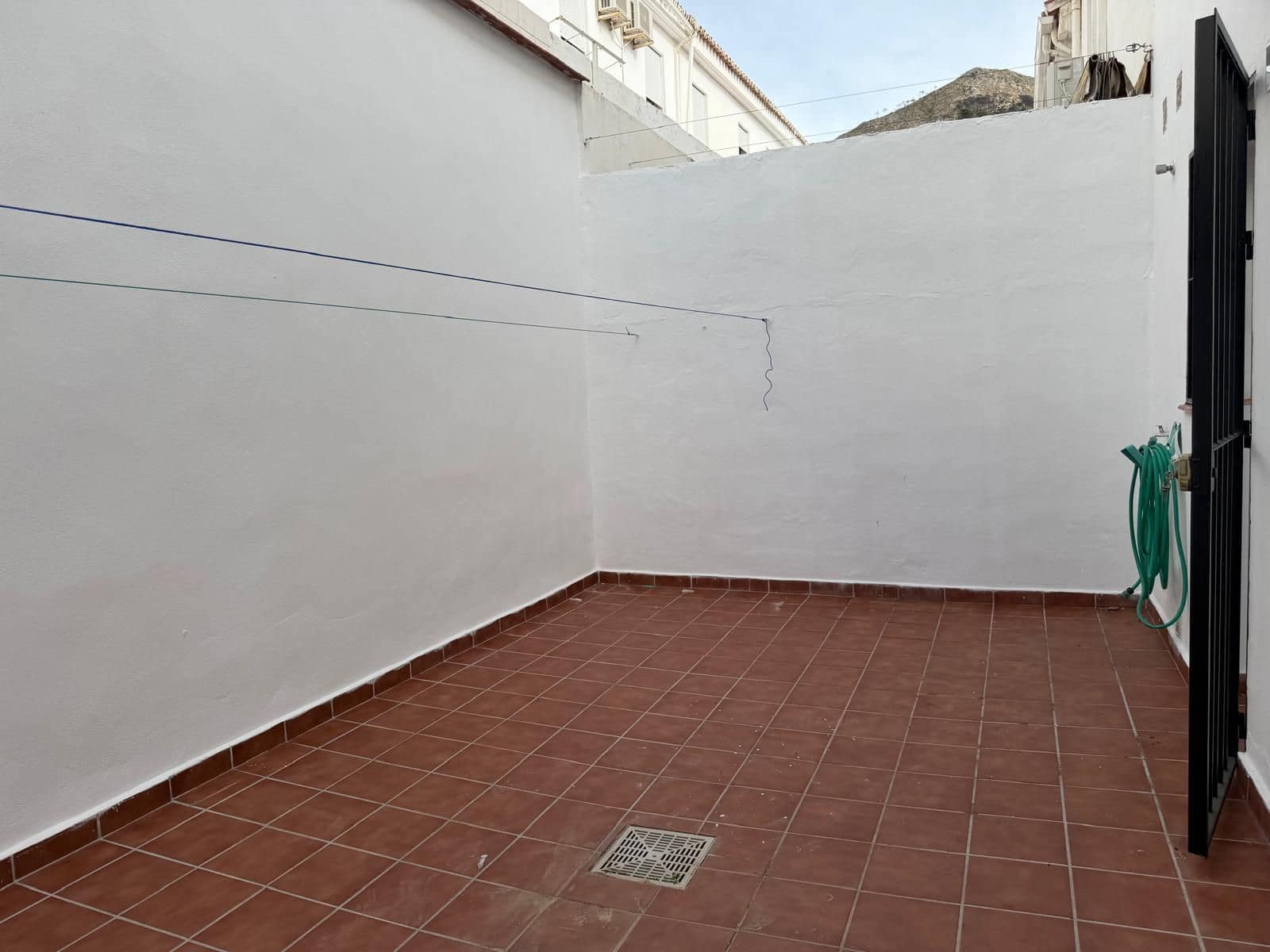 4 soverom Kjedet enebolig til leie i Mijas - € 1 400 (Ref: 9439569)