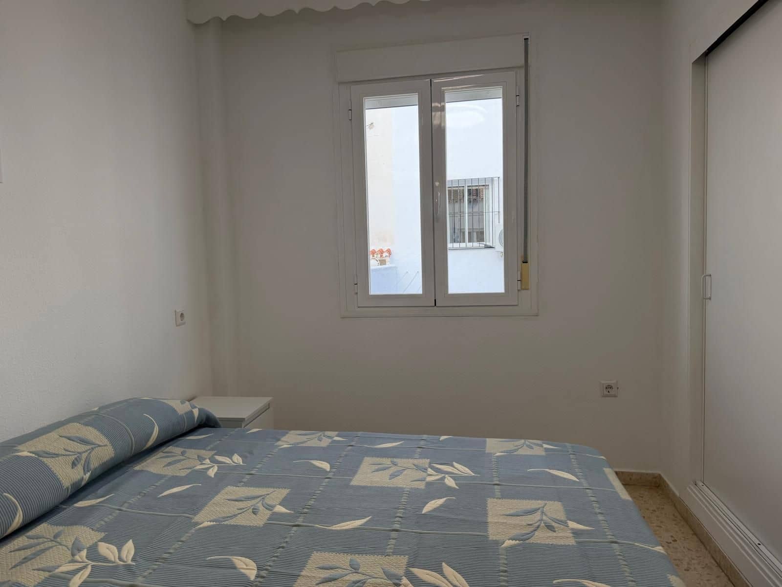 4 soverom Kjedet enebolig til leie i Mijas - € 1 400 (Ref: 9439569)
