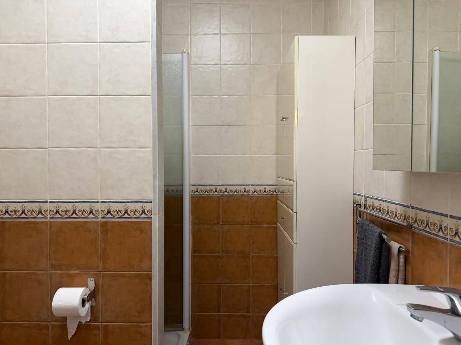 4 soverom Kjedet enebolig til leie i Mijas - € 1 400 (Ref: 9439569)