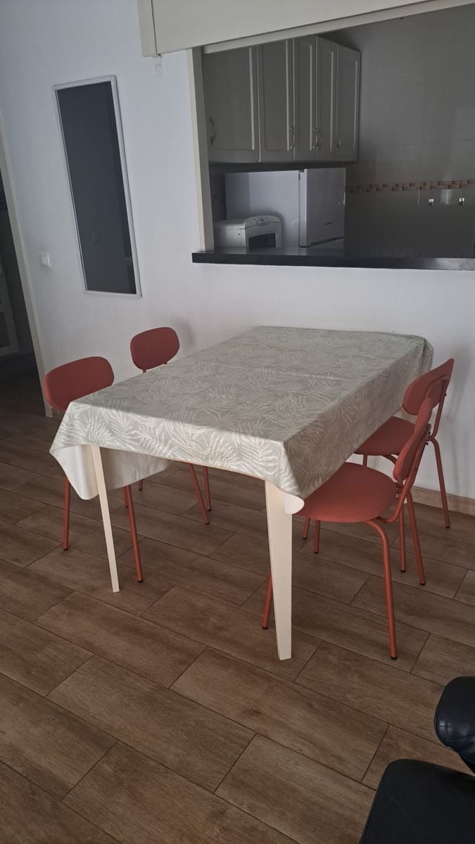 2 soverom Leilighet til leie i Fuengirola - € 1 200 (Ref: 9448964)