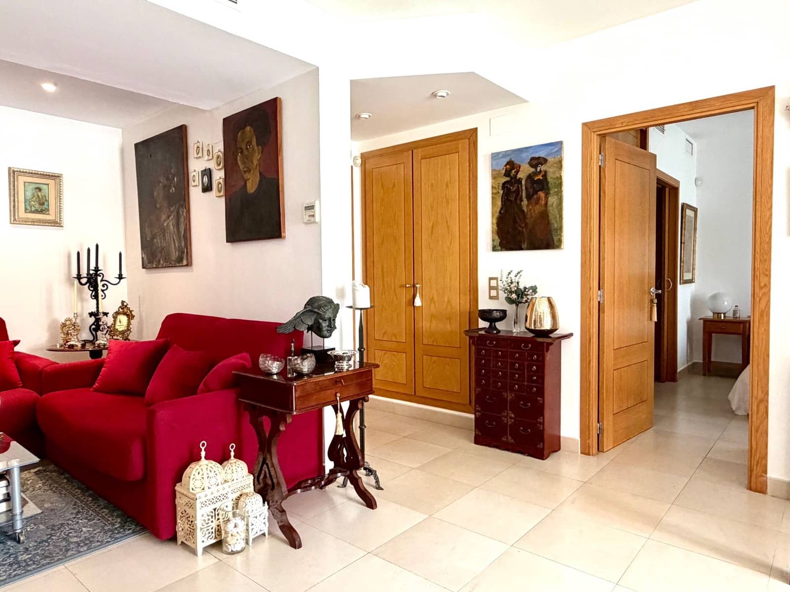2 bedroom Apartment for sale in Benalmadena Costa with pool garage - € 299,500 (Ref: 9827446)