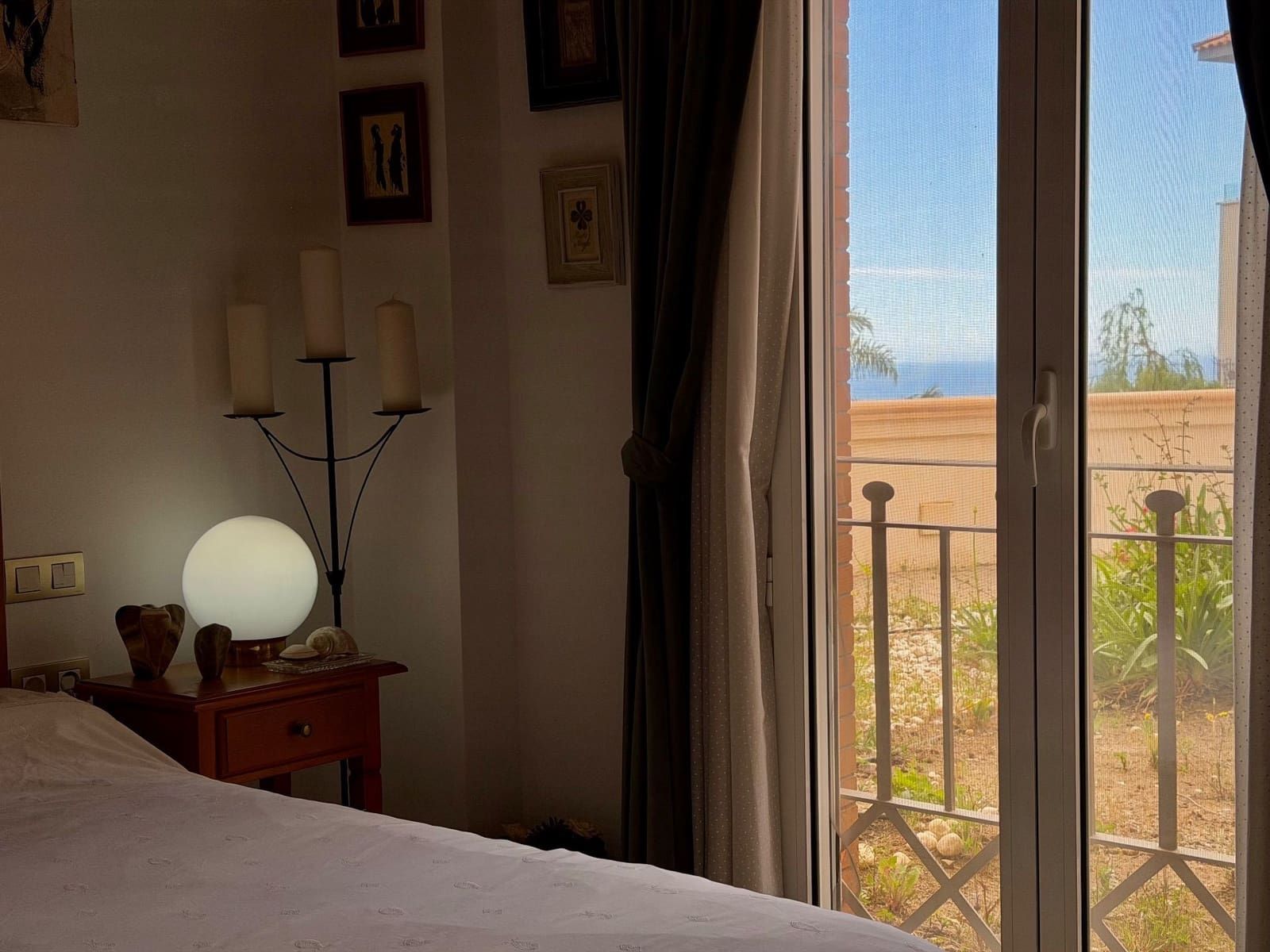 2 bedroom Apartment for sale in Benalmadena Costa with pool garage - € 299,500 (Ref: 9827446)