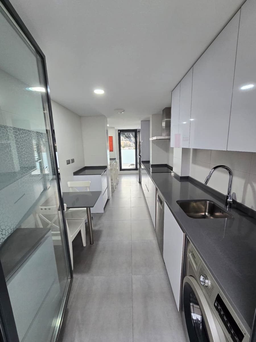 Ático de 3 habitaciones en Torremolinos en venta con piscina garaje - 890.000 € (Ref: 9827451)