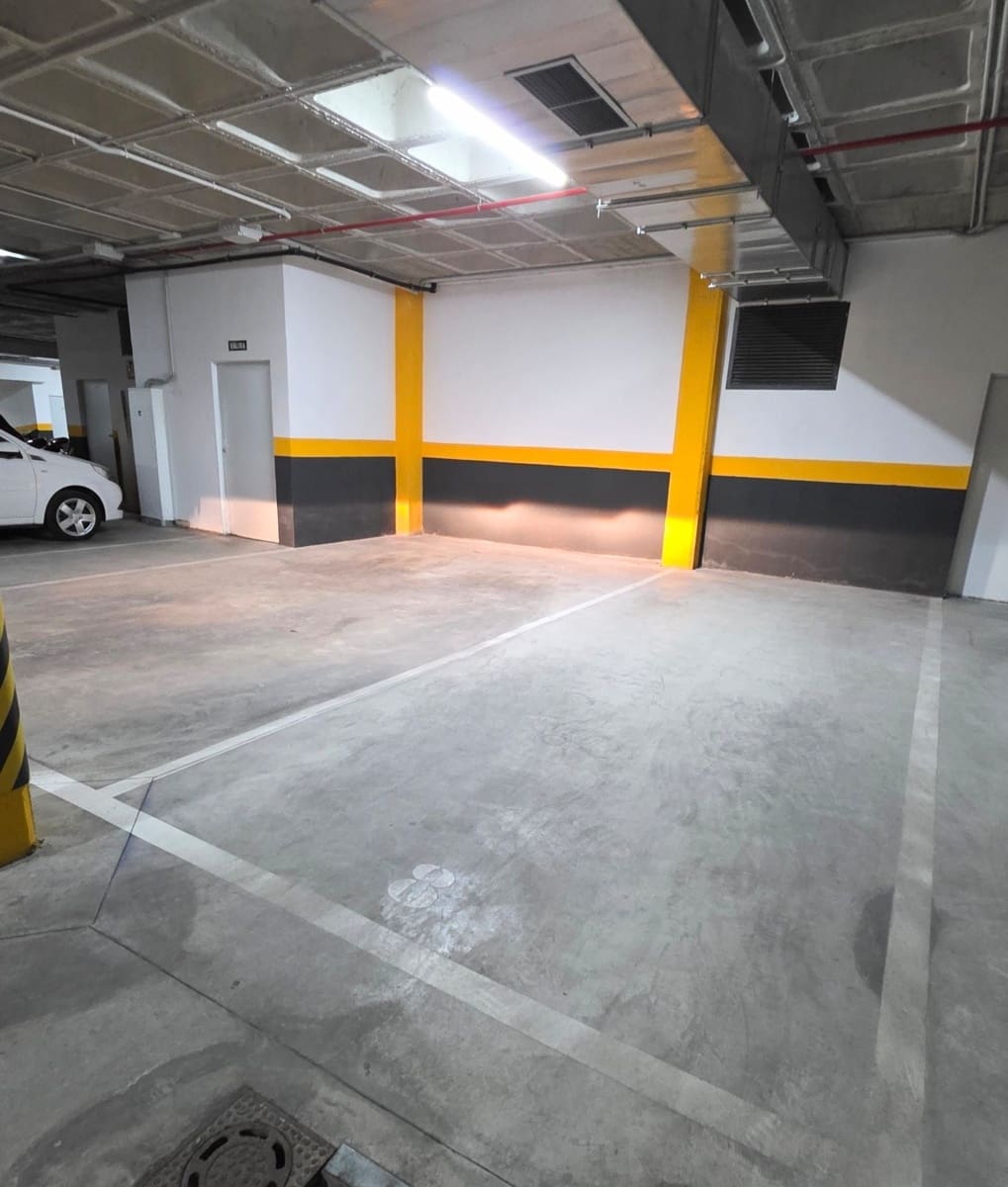 Ático de 3 habitaciones en Torremolinos en venta con piscina garaje - 890.000 € (Ref: 9827451)
