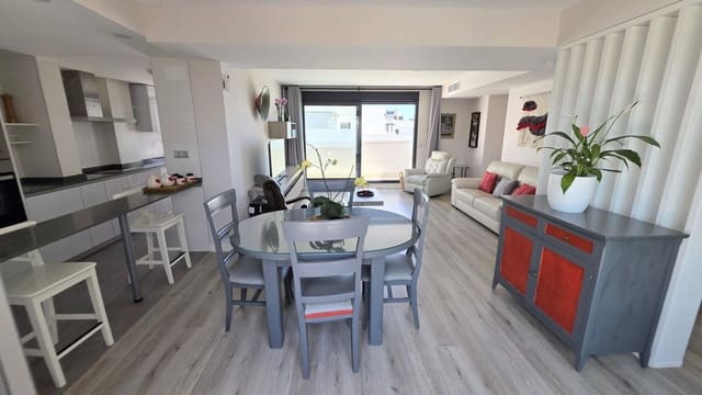 Ático de 3 habitaciones en Torremolinos en venta con piscina garaje - 890.000 € (Ref: 9827451)
