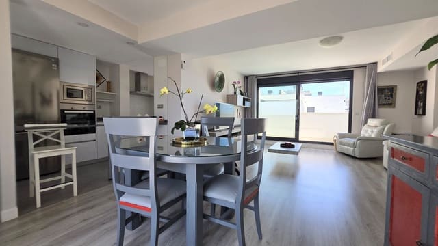 Ático de 3 habitaciones en Torremolinos en venta con piscina garaje - 890.000 € (Ref: 9827451)