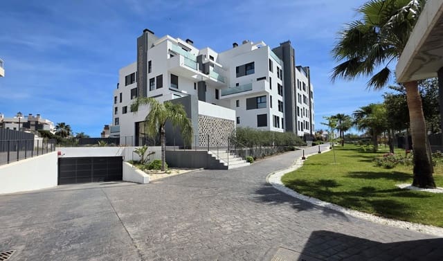 Ático de 3 habitaciones en Torremolinos en venta con piscina garaje - 890.000 € (Ref: 9827451)