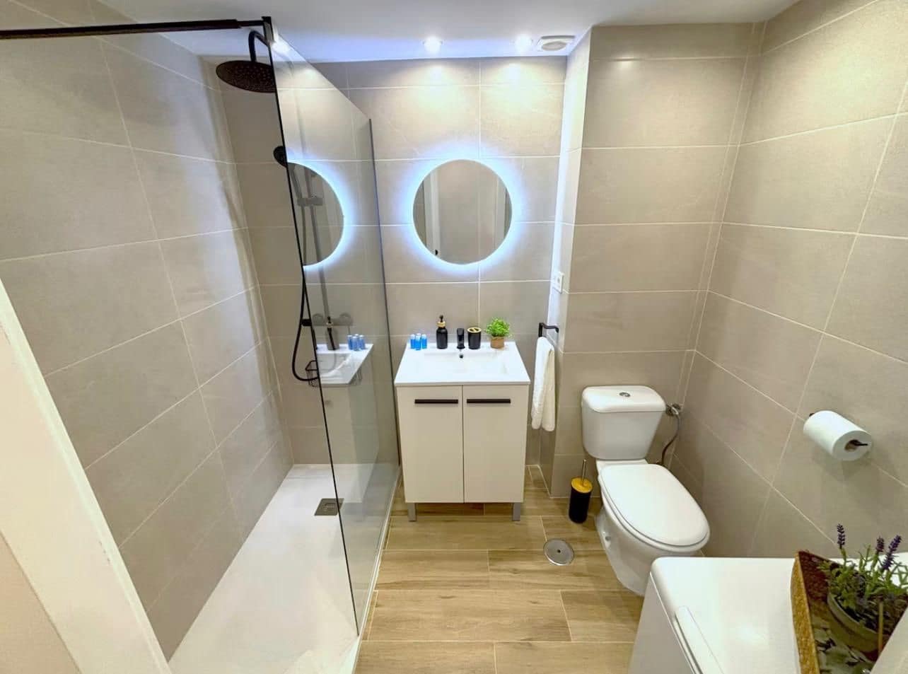 Studio for sale in Torremolinos - € 250,000 (Ref: 9827456)