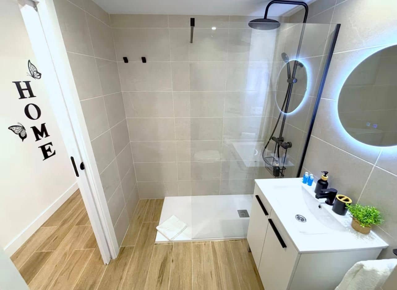 Studio for sale in Torremolinos - € 250,000 (Ref: 9827456)