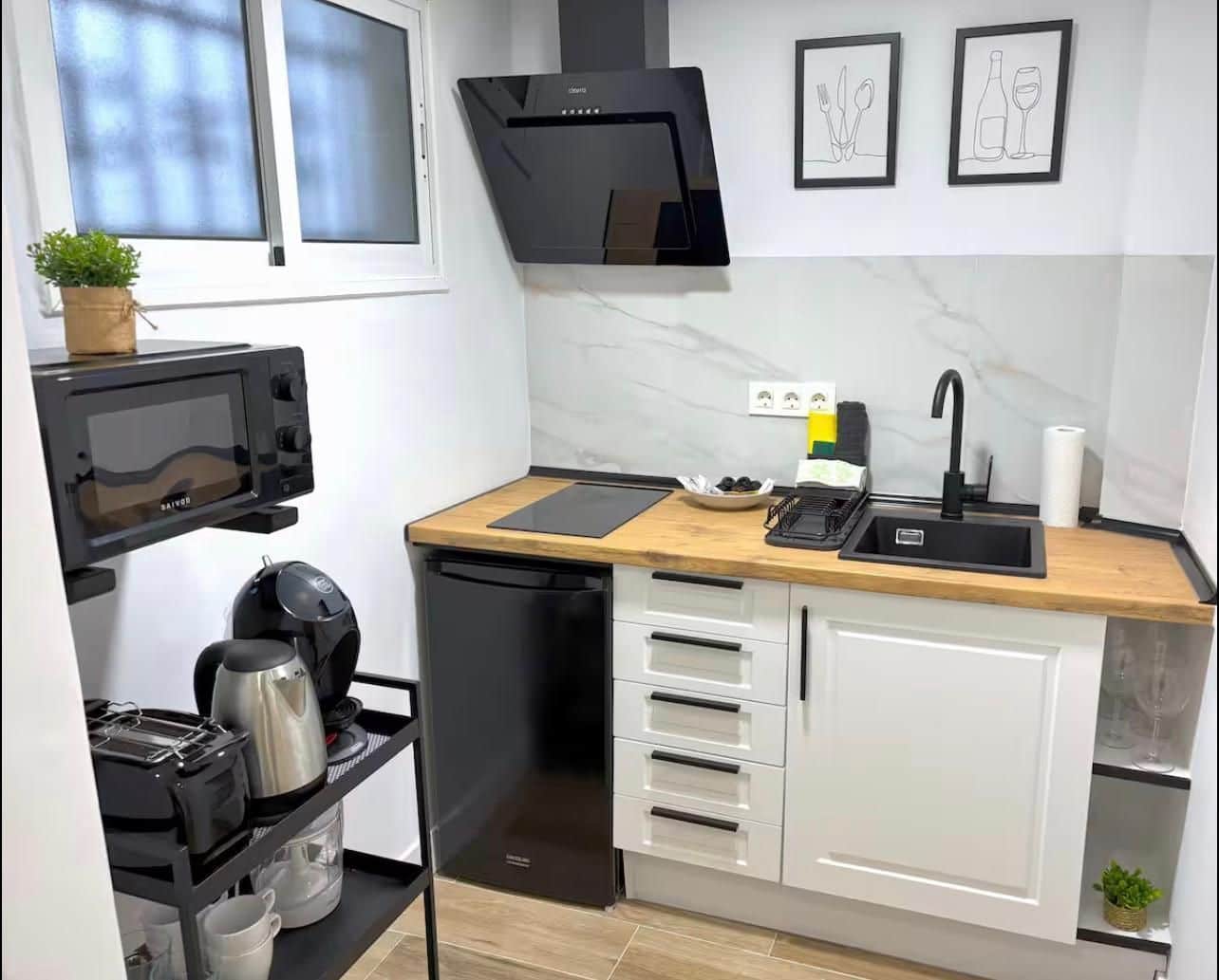 Studio for sale in Torremolinos - € 250,000 (Ref: 9827456)
