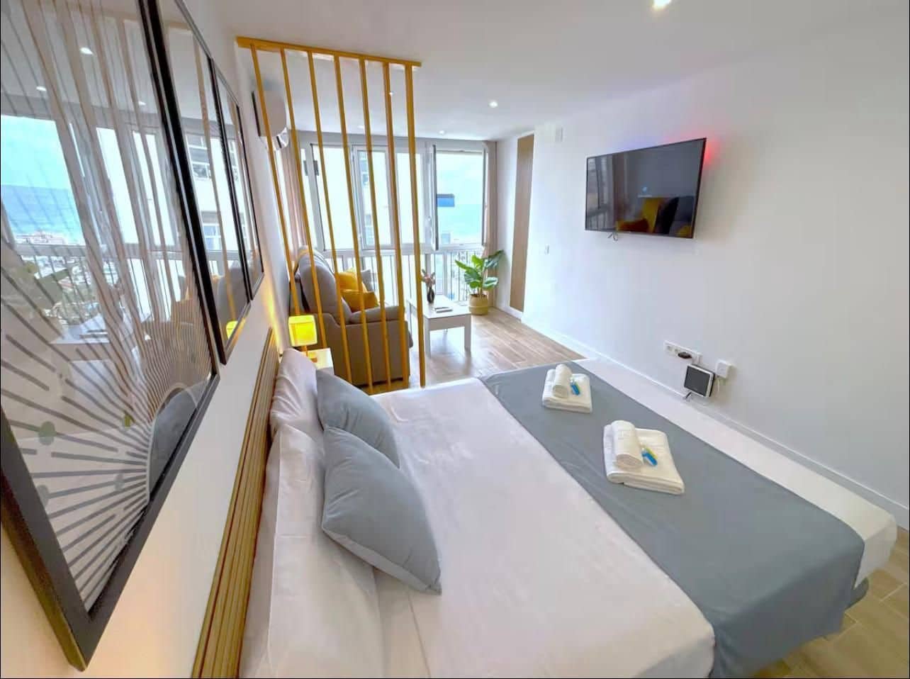 Studio for sale in Torremolinos - € 250,000 (Ref: 9827456)