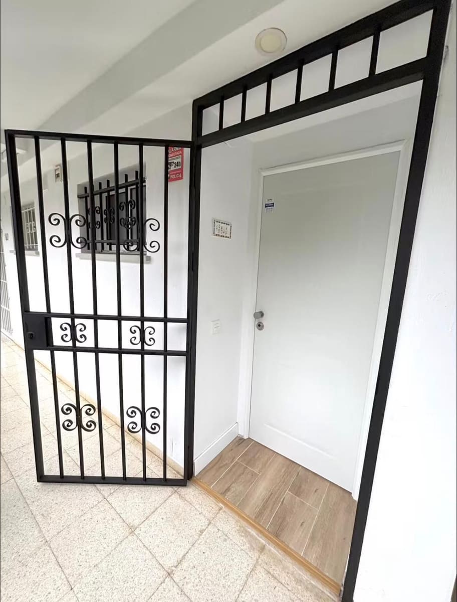 Studio for sale in Torremolinos - € 250,000 (Ref: 9827456)